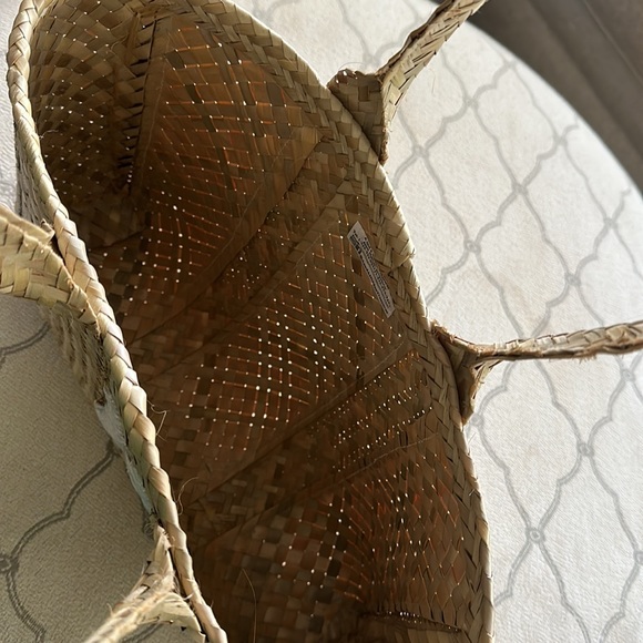 “K” Straw Bag - Picture 3 of 5